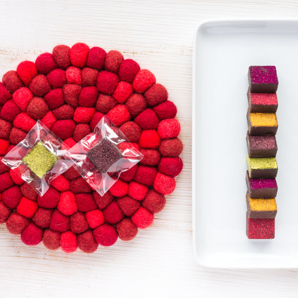 Feel Good Chocolates - Superfood Dark Chocolate Magnificent Gift Box 